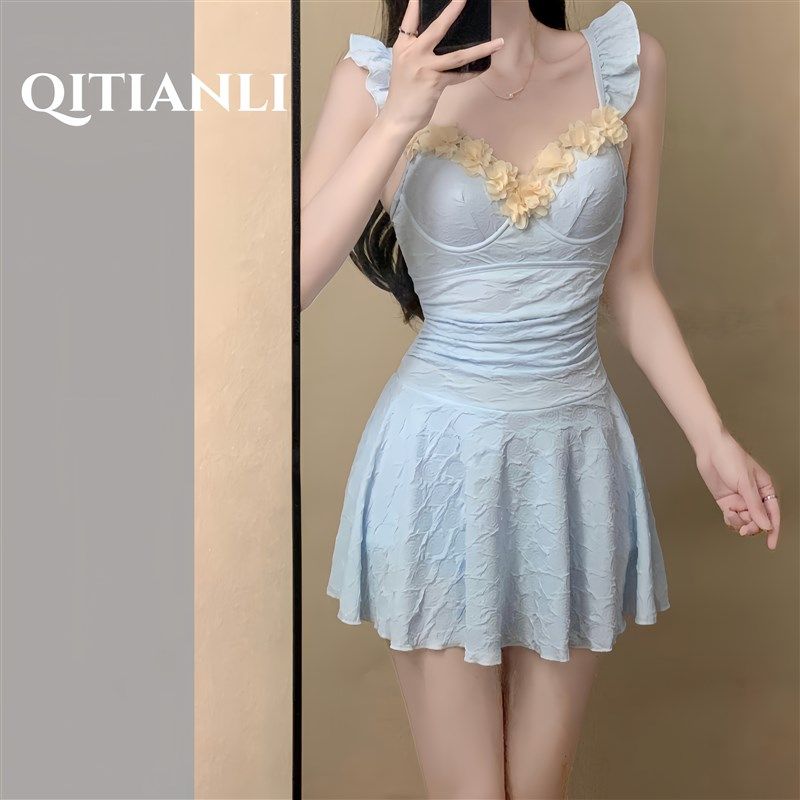 2025新款泳i衣女高级感绝美裙式连体平角微胖遮肉保守显瘦度假温,运动/瑜伽/健身/球迷用品,连体泳衣,淘宝优惠券,粉丝福利购,淘宝优惠卷