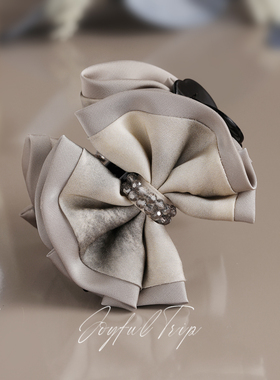 钻缀素绢-韩版甜美百搭抓夹高级蝴蝶结丸子头发夹精致显脸小发饰