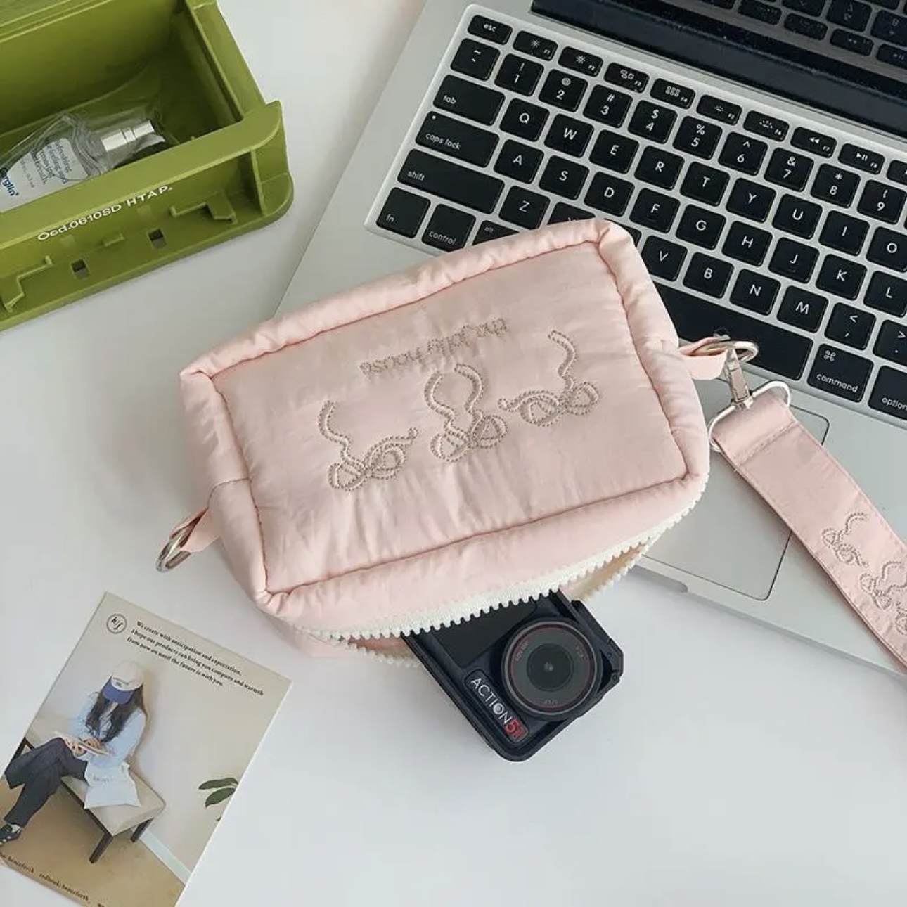 小红书同款蝴蝶刺绣CCD相机包