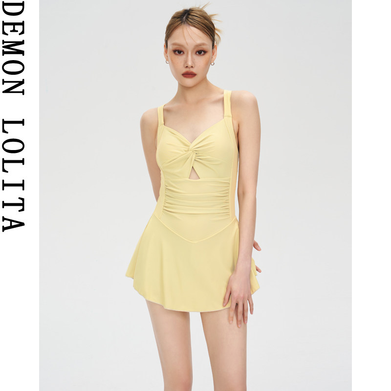 泳衣女2024新款连体裙式保守遮肉显瘦小胸聚拢学生平Y角度假泳装,运动/瑜伽/健身/球迷用品,连体泳衣,淘宝优惠券,粉丝福利购,淘宝优惠卷