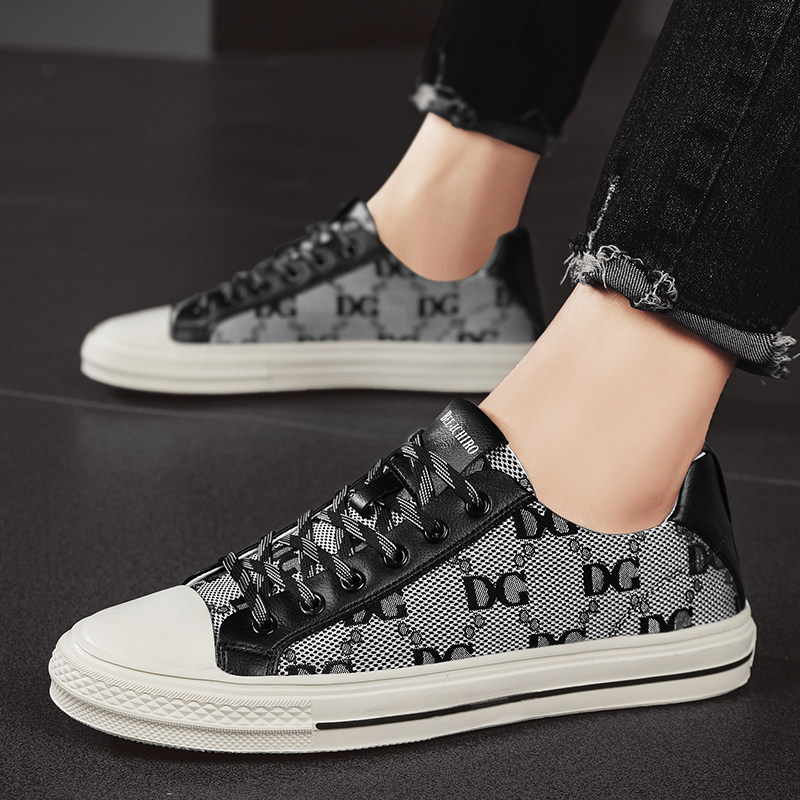 夏季英伦潮流板鞋男202s3新款软底透气布鞋男士个性时尚百搭休闲,流行男鞋,休闲板鞋,淘宝优惠券,粉丝福利购,淘宝优惠卷