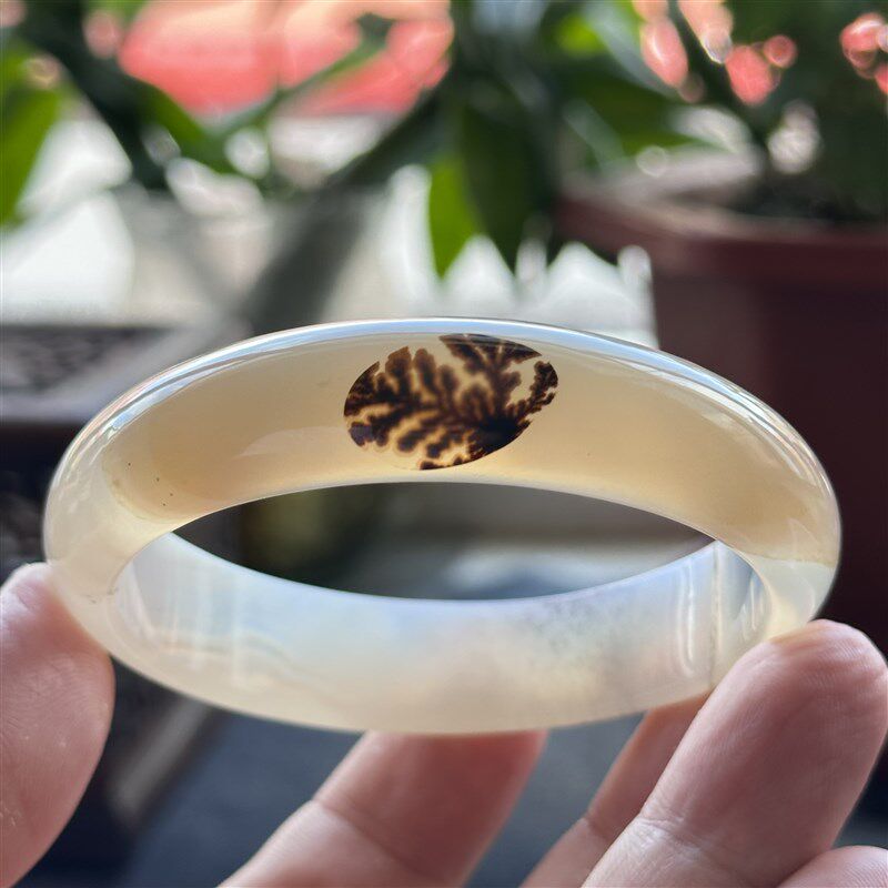 云臻阁天然马料海洋玉髓草花大花白底飘花清新树叶手镯61口径