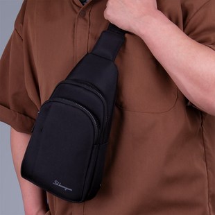 2024新款男士斜挎包小号胸包男防水帆布牛津布男款时尚单肩大容量