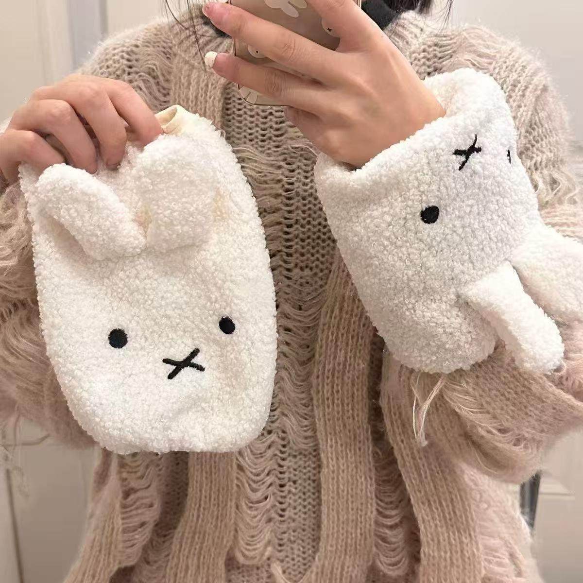 秋冬毛绒米菲兔卷毛绒袖套女白色羽绒服护袖工作学习学生保暖套袖,服饰配件/皮带/帽子/围巾,防晒袖套,淘宝优惠券,粉丝福利购,淘宝优惠卷