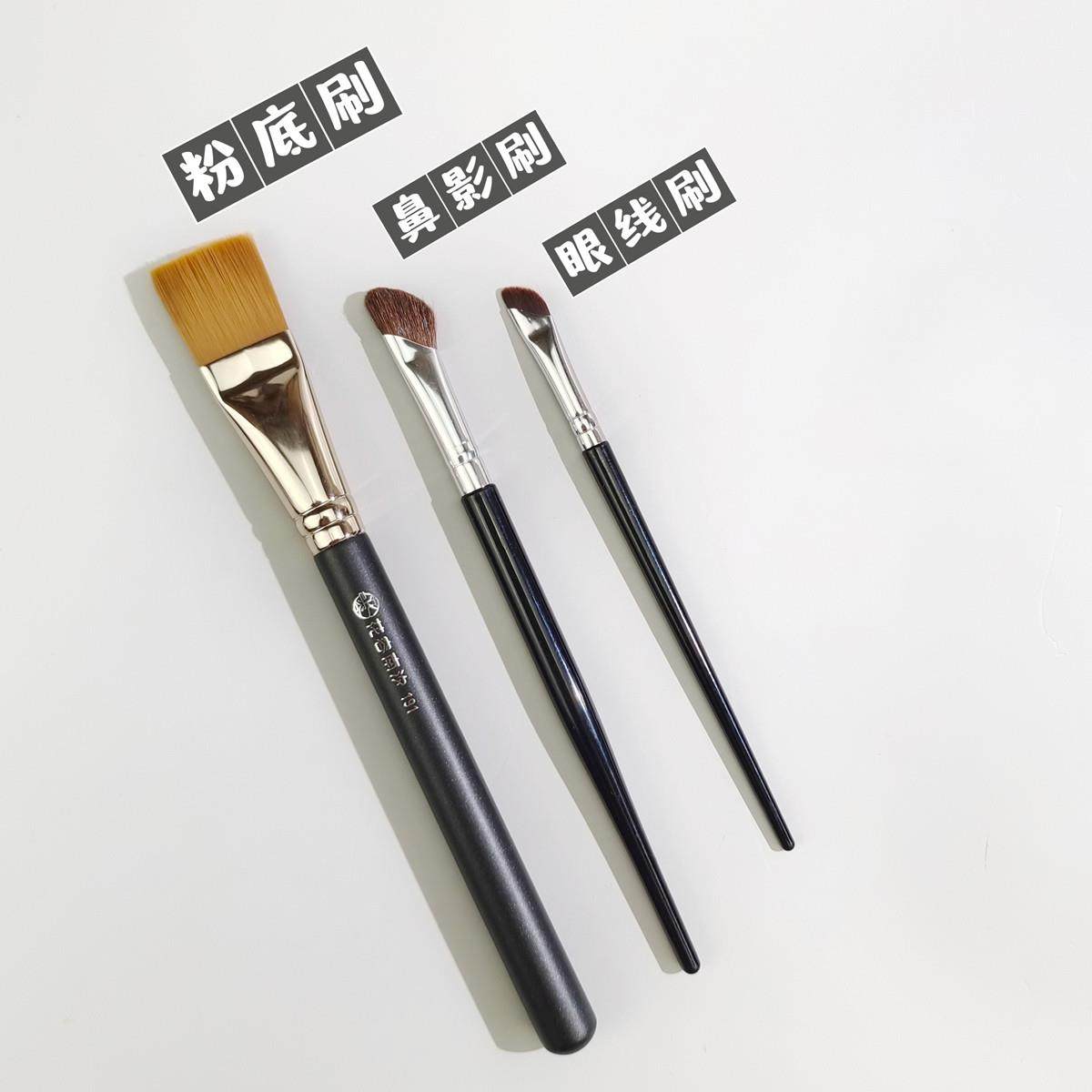 2025新款191粉底刷扁头平头面膜刷粉底液子无痕不吃粉化妆刷李*琦