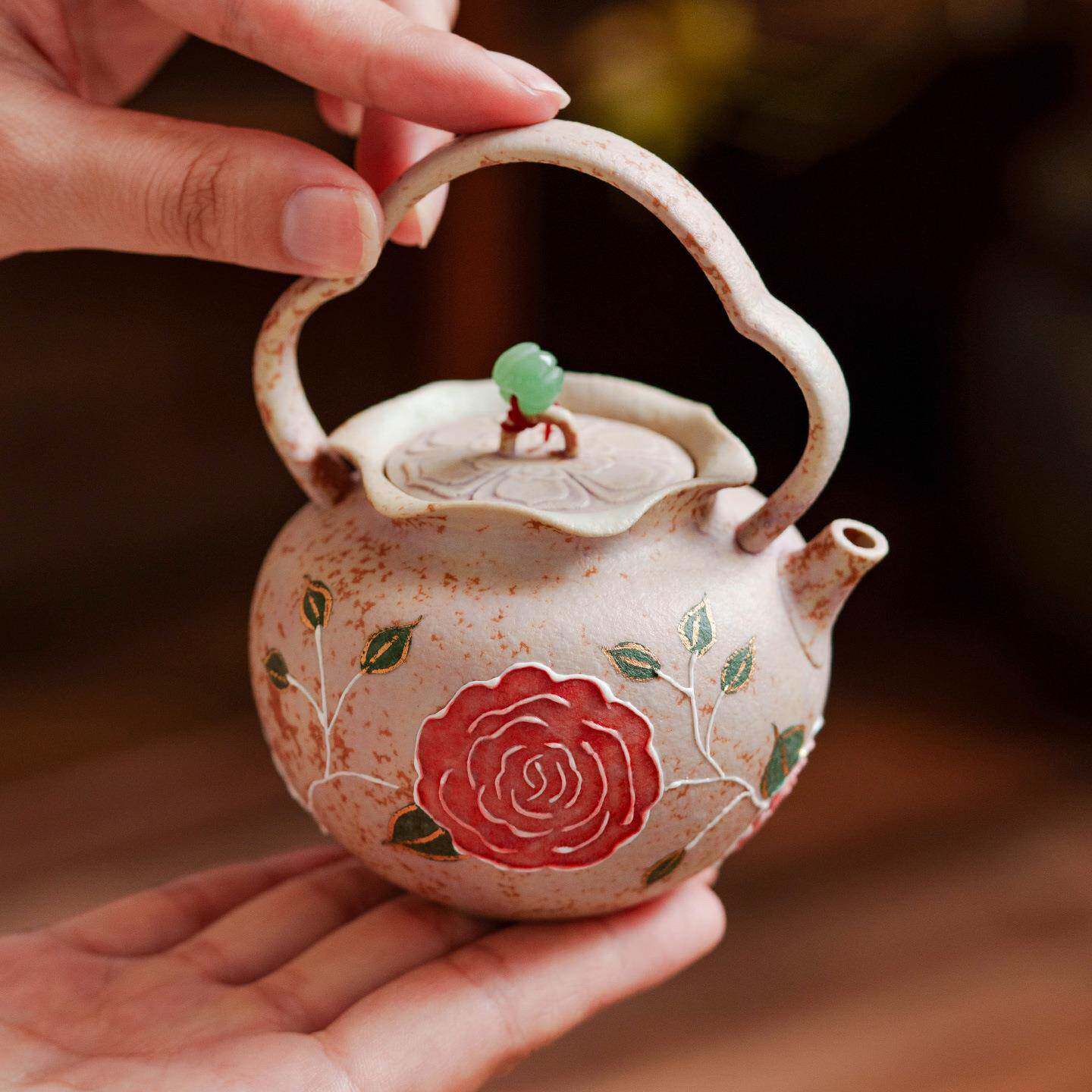 手绘描金玫瑰茶壶泡茶家用提梁壶陶瓷单壶火石红一人独饮功夫茶具
