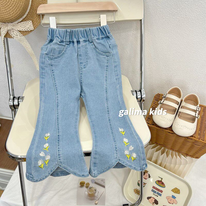 女童牛仔裤春秋薄款2024新款儿童裤子春款长裤宝宝洋气开叉喇叭裤