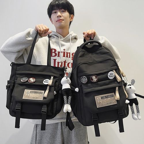 书包男初中生韩版高中女大容量中学生双肩包小学生设计感潮酷背包