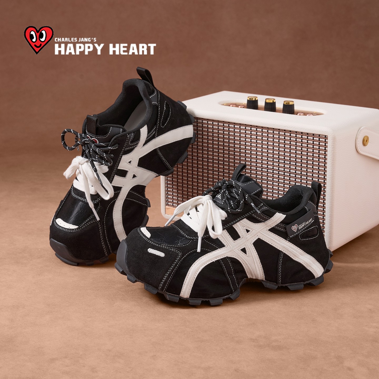 查尔斯桃心厚底老爹鞋女2026春季新款休闲小个子增高黑色运动鞋子