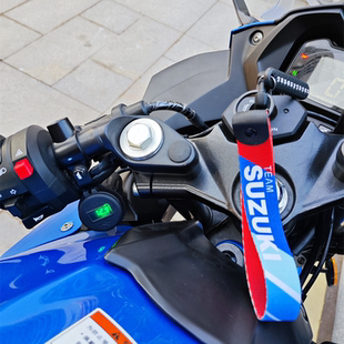 适用铃木GSX250骊驰GW250摩托车改装 手机USB充电器导航车载快充座