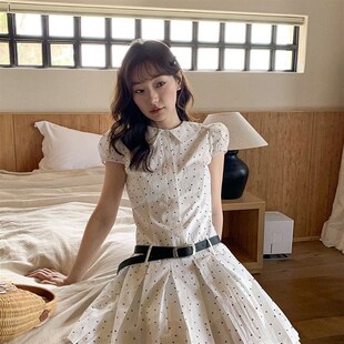 法式波点泡泡袖收腰m工字褶连衣裙女小众夏日便宜翻领气质a字短裙