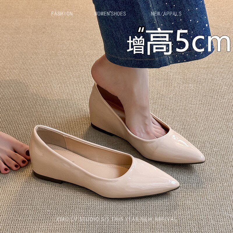 裸色尖头单鞋女小个n子内增高浅口百搭通勤平底鞋大码女鞋子41到4