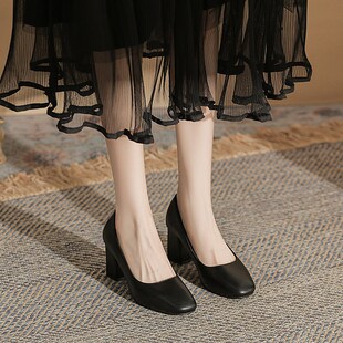 黑色气质高跟鞋女不累脚2024新款小个子33码粗跟方头单鞋女工作鞋