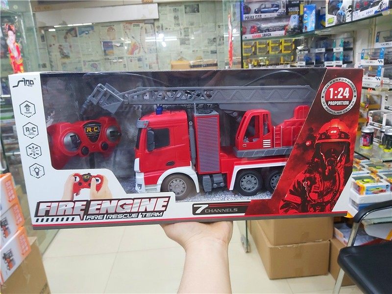 儿童遥控消防车儿童电动工程充电玩具汽车模型重型吊机起重车男孩,玩具/童车/益智/积木/模型,电动/遥控车,淘宝优惠券,粉丝福利购,淘宝优惠卷