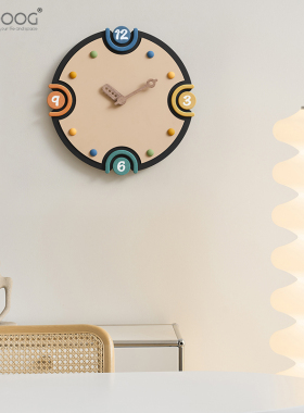 EMITDOOG免打孔现代挂钟客厅家用奶油风钟表电视柜玄关装饰品