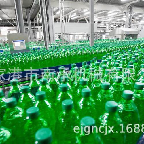 南承机械生定制果汁料全自动三合灌装饮产线RXGF南承12-1一2-5