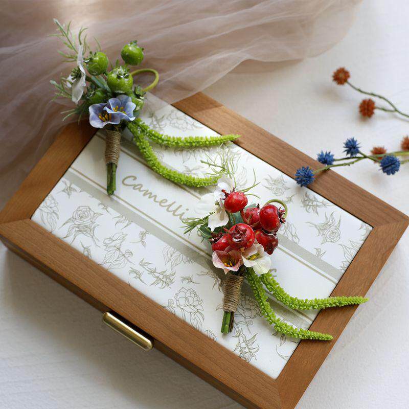 森系仿真浆果新郎伴郎婚礼胸花会议商务开业活动派对毕业写真襟花