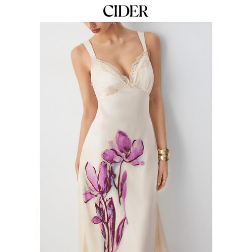 CIDER2026秋季新品缎面碎花印花V领蕾丝镶边长连衣裙115633059