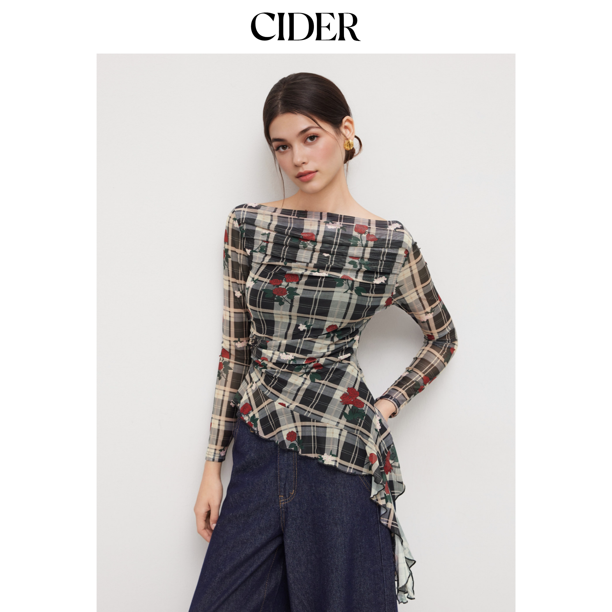 【明星同款】CIDER玫瑰格纹甜酷斜肩修身一字肩上衣女114149345图片