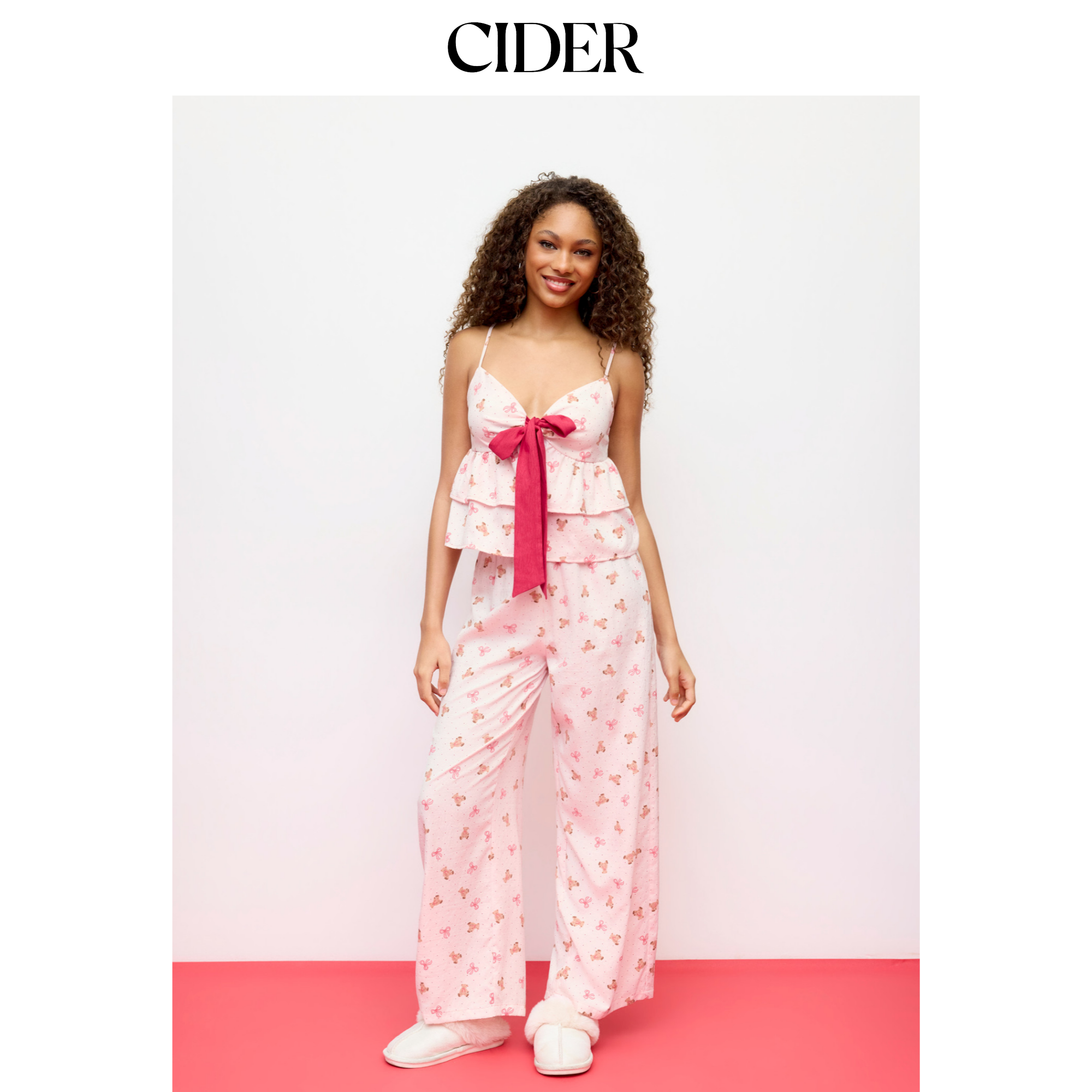 CIDER熊与蝴蝶结印花V领荷叶边上衣阔腿裤家居服套装115140875,女士内衣/男士内衣/家居服,睡衣/家居服套装,淘宝优惠券,粉丝福利购,淘宝优惠卷