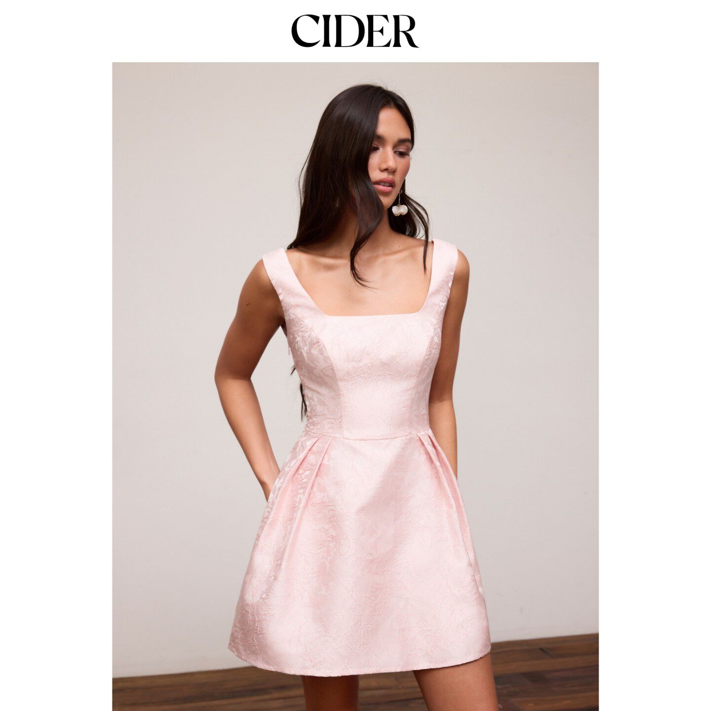 CIDER2026春季新品提花方领蝴蝶结喇叭迷你连衣裙115395893