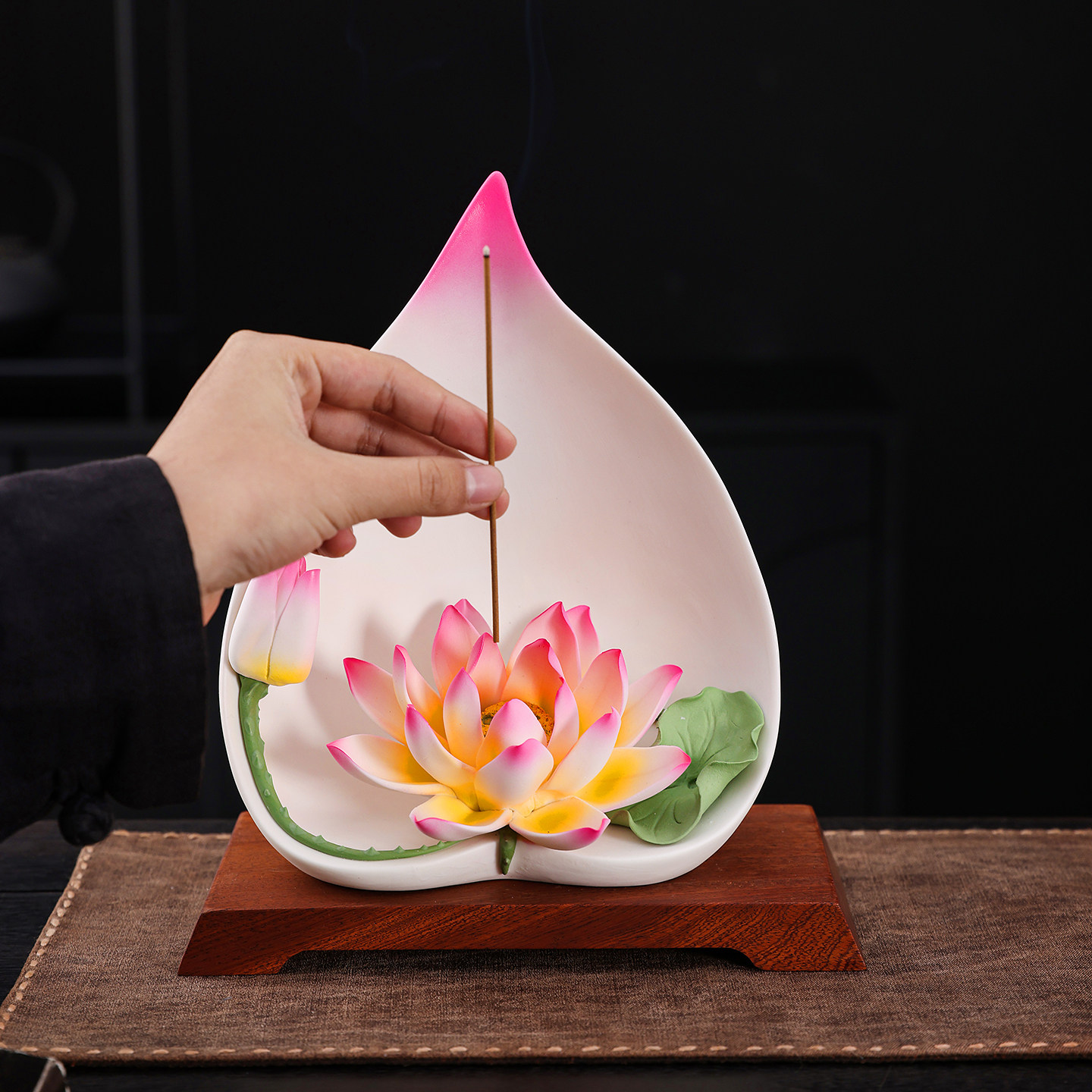 禅意中式陶瓷莲花香炉桌面摆件家居装饰客厅品简约现代风工艺品,家居饰品,香托/香盘/香座/香插,淘宝优惠券,粉丝福利购,淘宝优惠卷