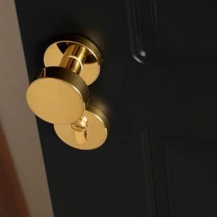 金色简约卧室门锁家用通用型室内磁吸静音房门锁分体锁木门门把手