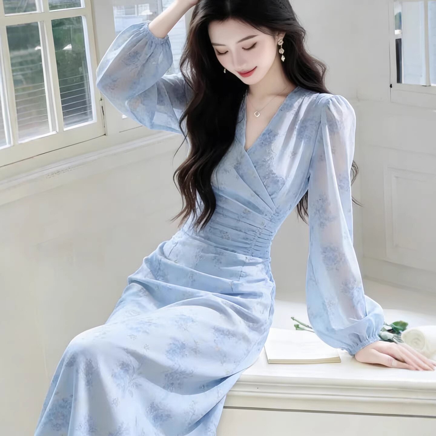 the fold别致法式茶歇雪纺碎花连衣裙女2026春秋新款御姐轻熟风感