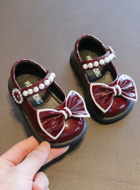 春秋季女宝宝f周岁鞋子1一2岁红色小童公主单鞋防滑软底婴儿学步