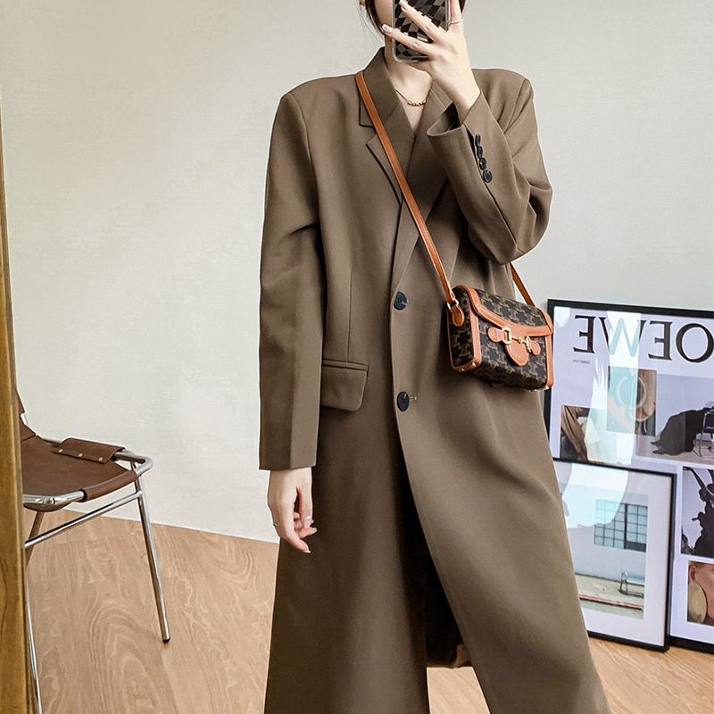 高级感炸街西装外套女中长款2021春秋新款气质英伦风单排扣风衣潮