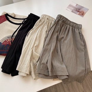 宽松小个子显瘦垂感热裤 2023新款 女夏季 冰丝褶皱高腰休闲阔腿短裤