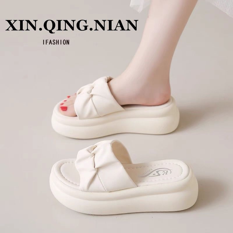 厚底松糕凉拖鞋女夏季外穿2025新款高级感小个子增高沙滩鞋小码33