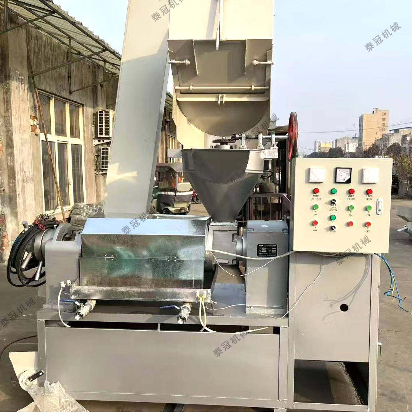 螺旋榨油机家用商用大豆花生菜籽核桃葵花籽棕榈果冷热双用打油机,畜牧/养殖物资,特种养殖设备,淘宝优惠券,粉丝福利购,淘宝优惠卷