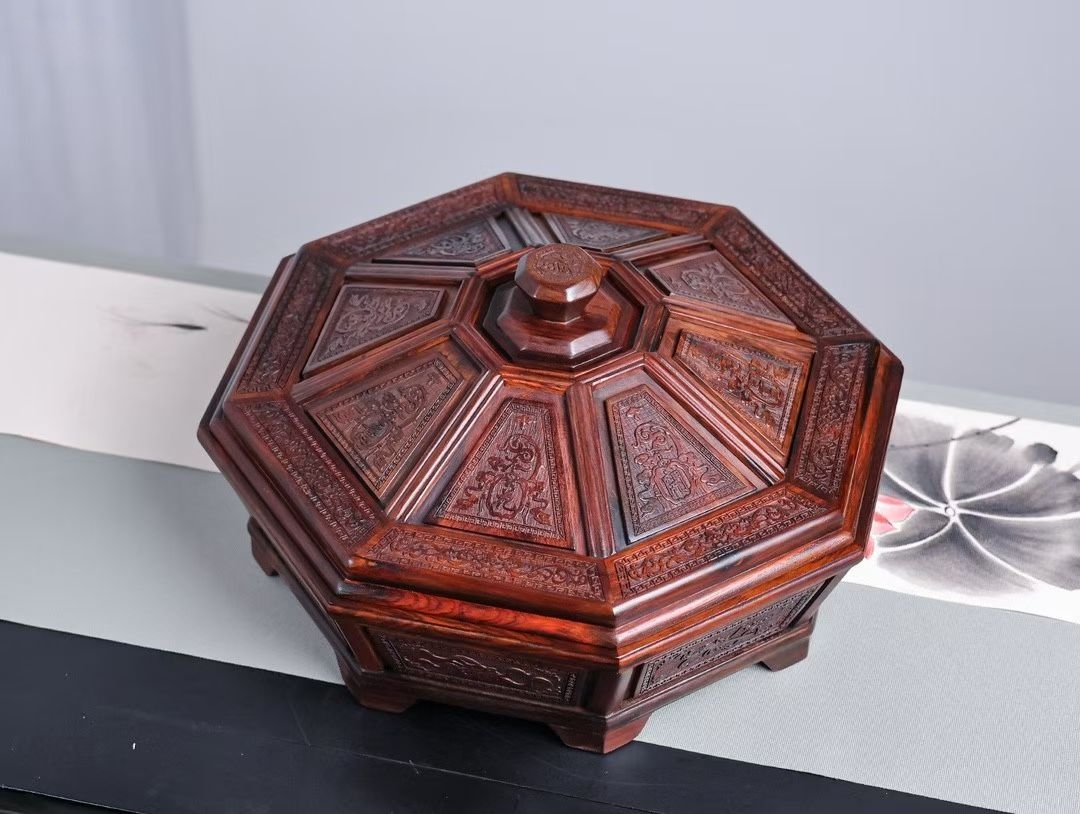 大红酸枝木果盘九格雕花果盘干果盘家庭果盘送长辈实用礼物