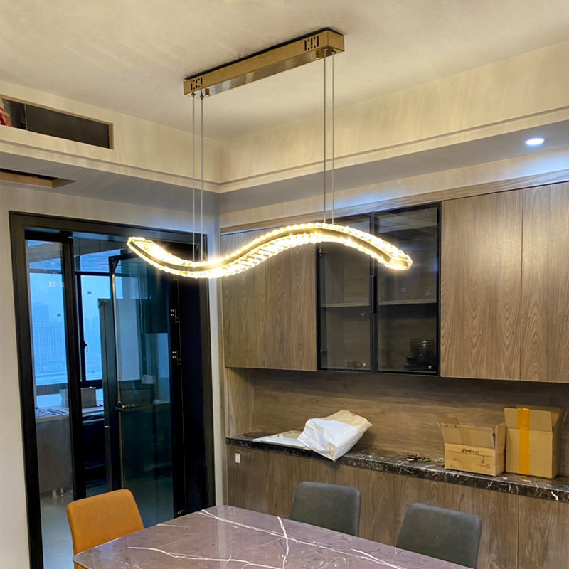 水晶餐厅灯简约现代2021年新款轻奢长条餐桌饭桌饭厅吊灯家用灯饰