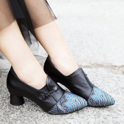 新中式粗跟深口尖头女士单鞋2025新款英伦风小皮鞋春秋高跟女鞋子