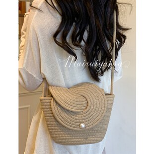 草编包包女2025新款珍珠休闲包斜挎小I包海边度假沙滩包编织水桶
