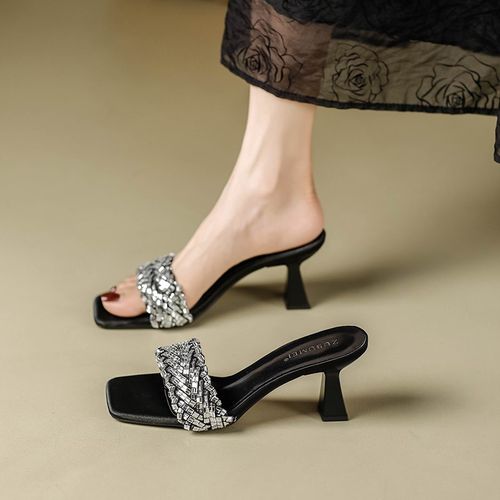 不累脚法式网红仙女水钻一字拖女细跟时尚外穿配裙U子露趾方头凉