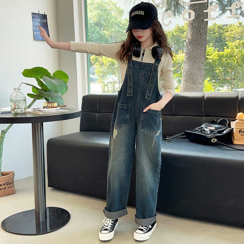 女童背带裤套装秋装2024新款女孩洋气儿童装女大童春秋款牛仔裤子