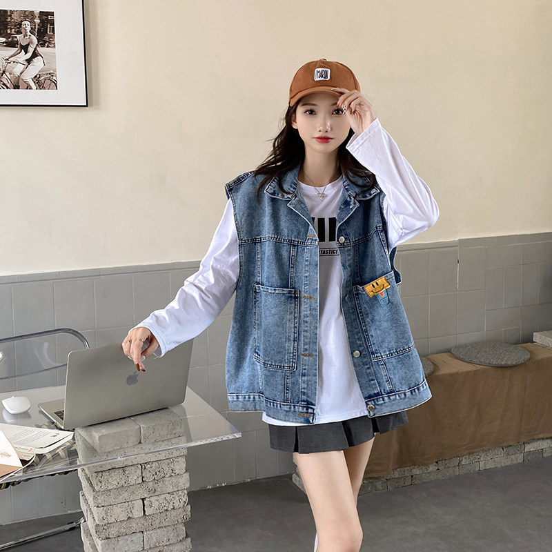 牛仔马甲女春秋新款宽松百搭网红设计感小清新无袖坎肩马夹上衣潮