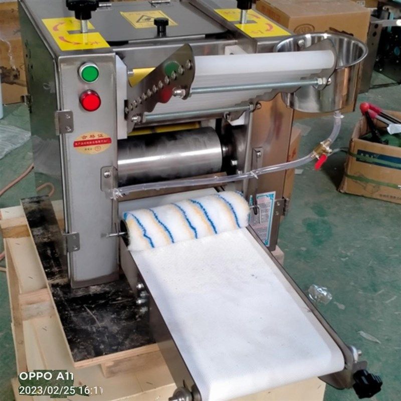 小型商用烩面皮机多功能烩面坯子板面扯面机器仿手工油泼烩面皮机