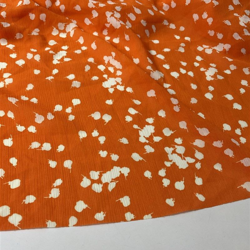 G517夏季桔色白点印花雪纺皱布y头 柔软垂坠透气连衣裙上衣diy面