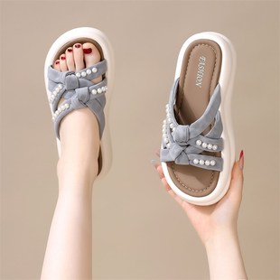 女夏外穿 珍珠洋气配裙子凉拖鞋 2025新款 甜美沙滩仙女风一字z拖鞋