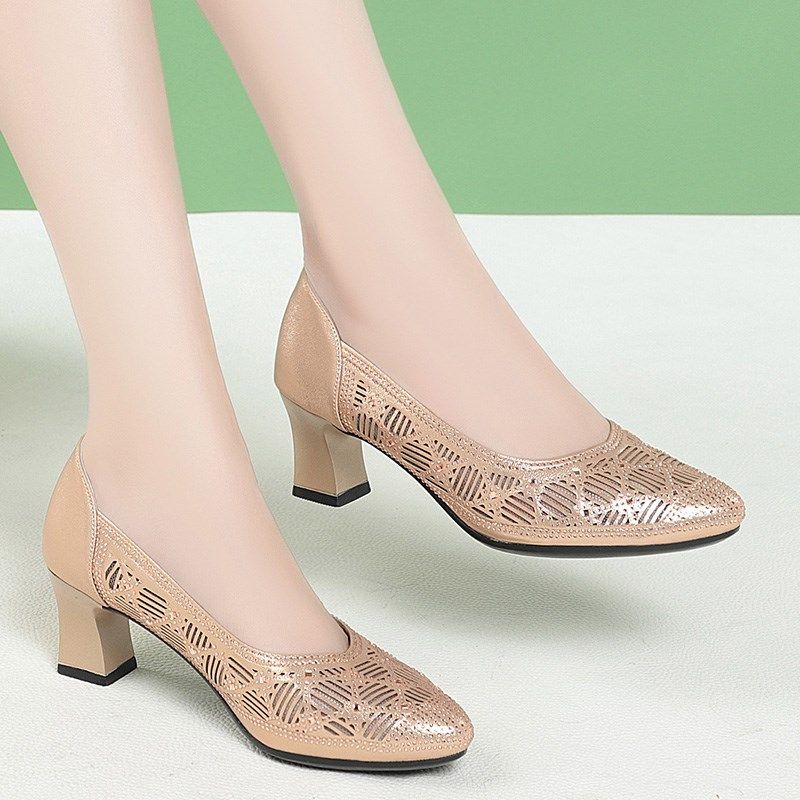 春夏新款网纱网面女凉鞋中年妈妈镂空透气舒适配裙子浅口女士单鞋