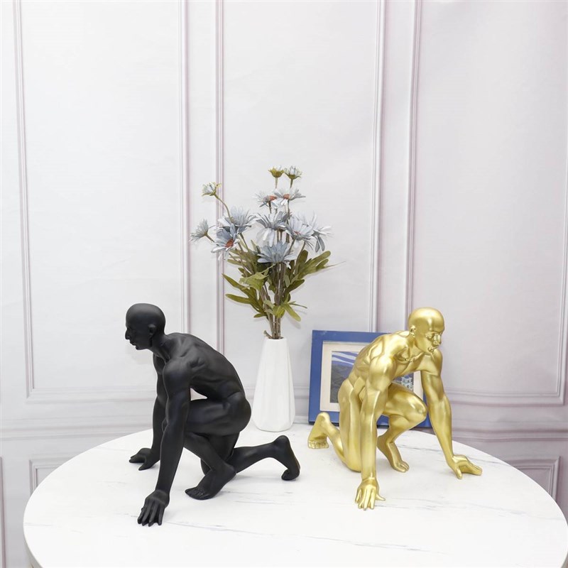 起跑人艺术品摆件现代简约办公室桌面酒柜家里装饰品北欧房间摆设