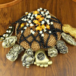 黄铜花生手把件知足常乐生肖蛇钟馗关羽千手观音善恶头像手把玩件