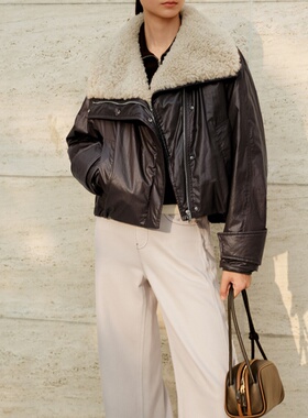 艾诺丝商场同款2025冬新款翻领复古羽绒服外套女休闲夹克AR004163