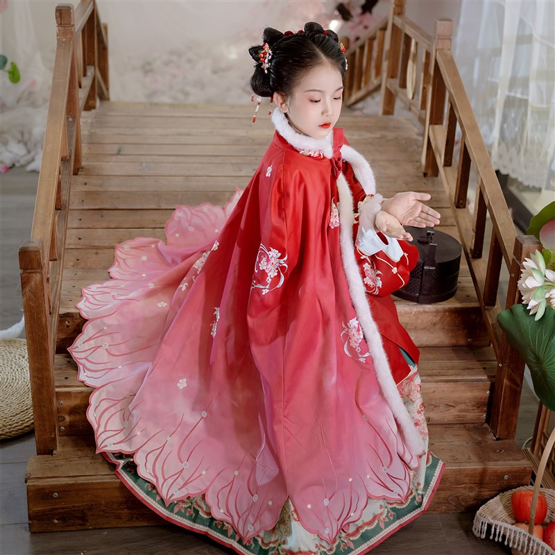 洛竹中国风儿童女童汉服斗篷加绒加厚秋冬款日常披肩外套连帽披风