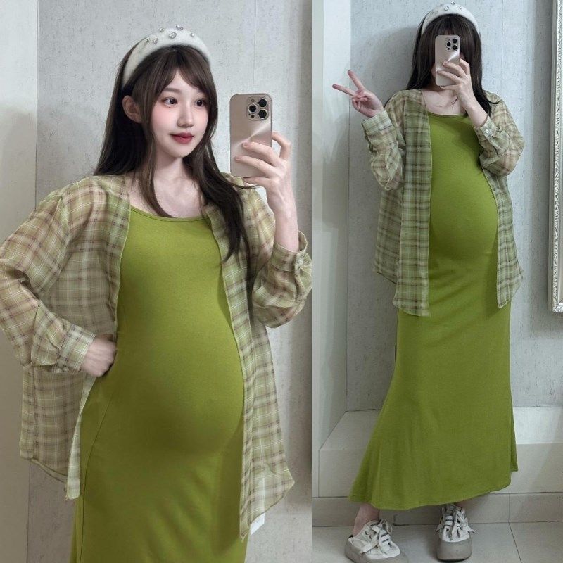 韩版孕妇2025春秋设计感宽松外穿时尚百搭开衫纯色打底吊带裙套装