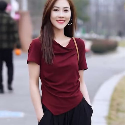 大码女装短袖t恤夏季2024新款设计感不规则遮肚子显瘦小个子上衣